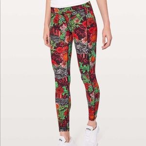 Lululemon Speed Up Tight *Full-On Luxtreme 28"
Zen Garden Multi Size 4